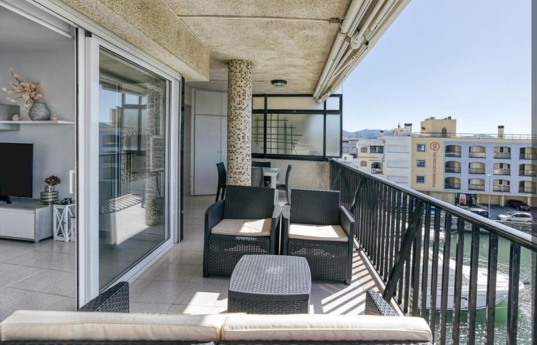 Apartamento Con Vistas A Mar Y Canal. Empuriabrava Eksteriør billede