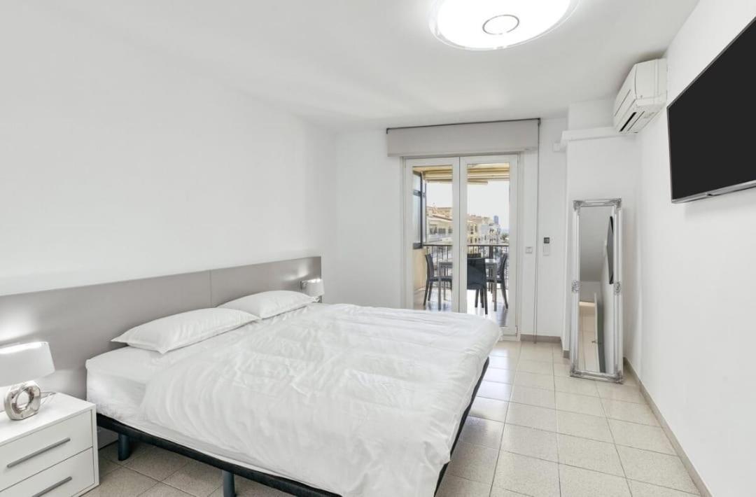 Apartamento Con Vistas A Mar Y Canal. Empuriabrava Eksteriør billede