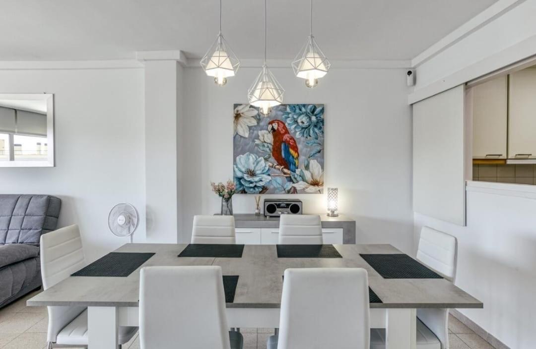 Apartamento Con Vistas A Mar Y Canal. Empuriabrava Eksteriør billede